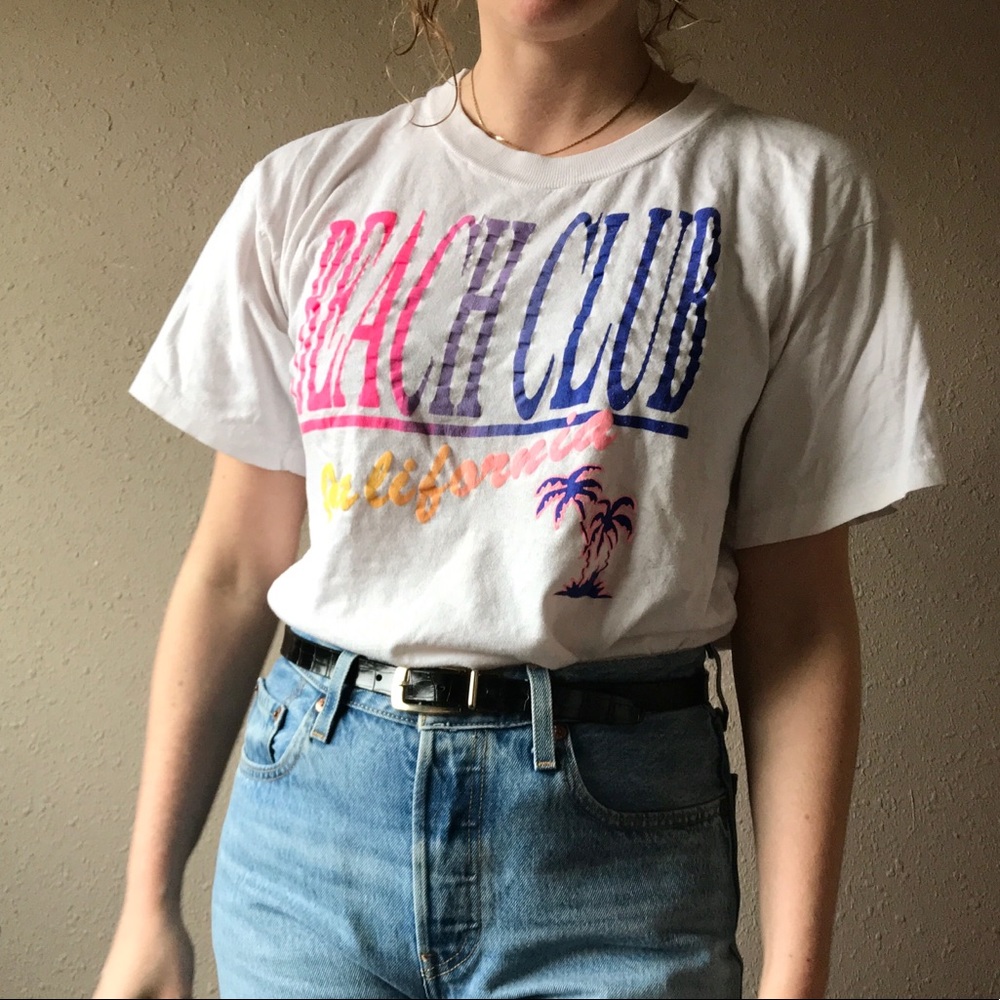 Vintage Beach Club Tee